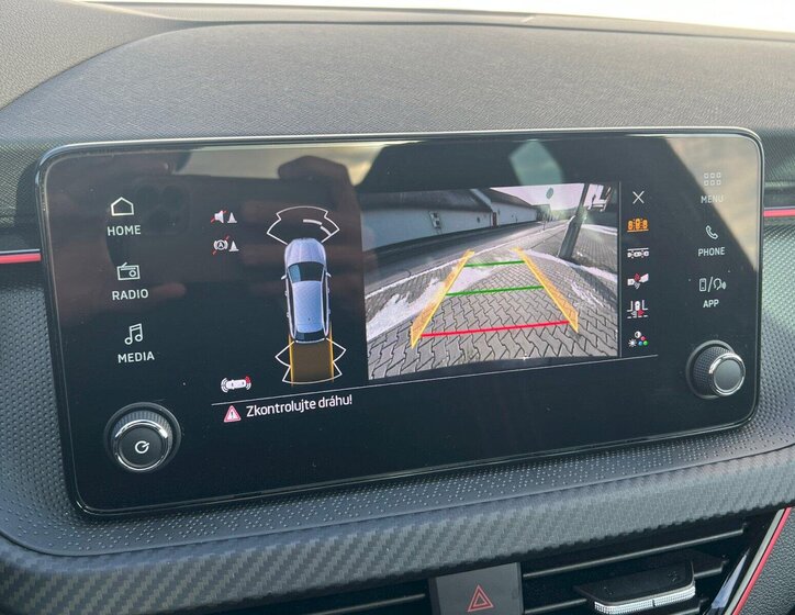 Škoda Scala Hatchback 1,0 l 85 kw