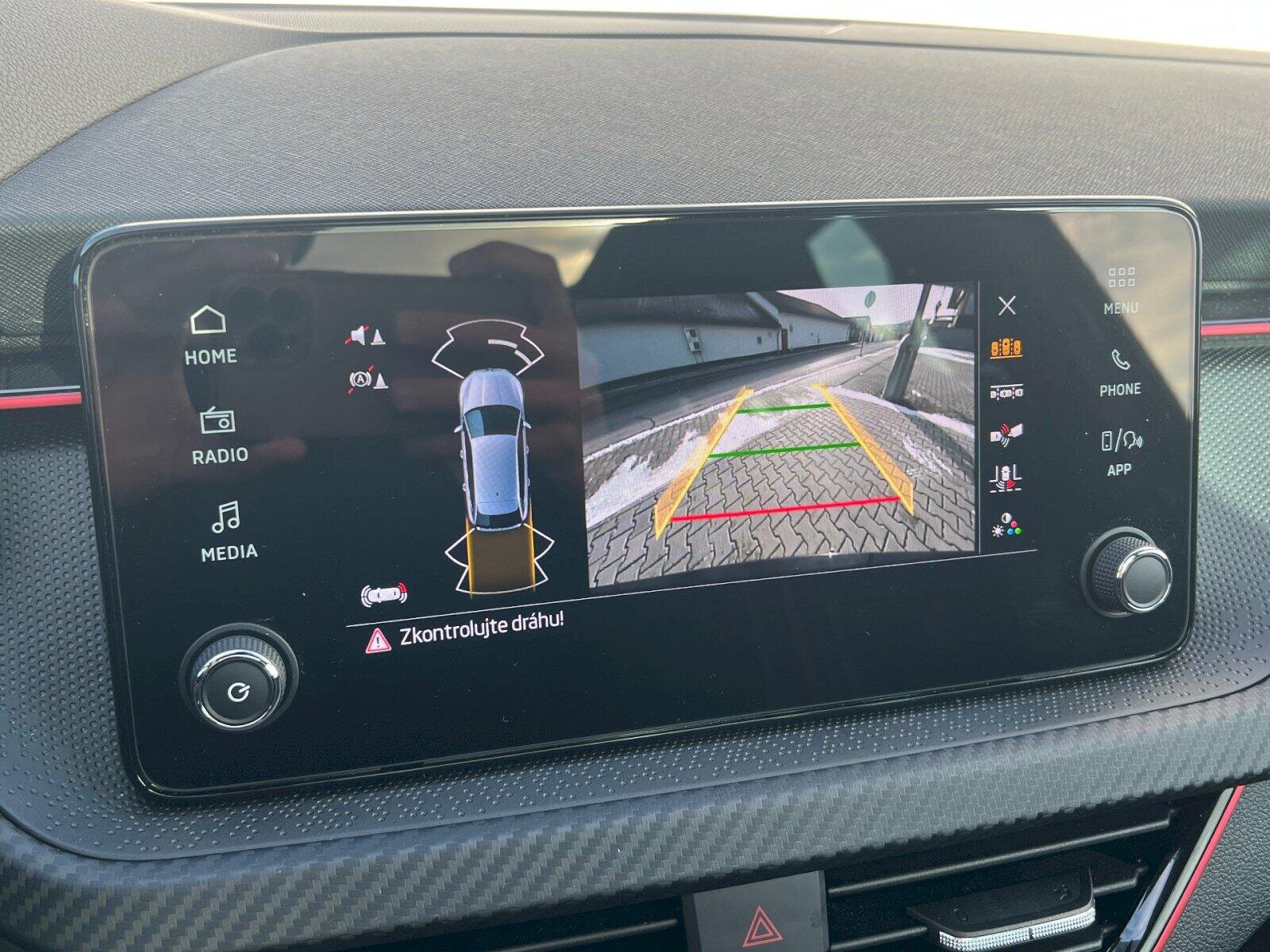 Škoda Scala Hatchback 1,0 l 85 kw