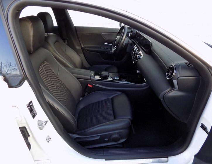 Mercedes-Benz CLA 17