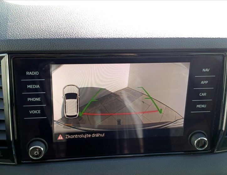 Škoda Karoq SUV / Terénní 2,0 l 110 kw