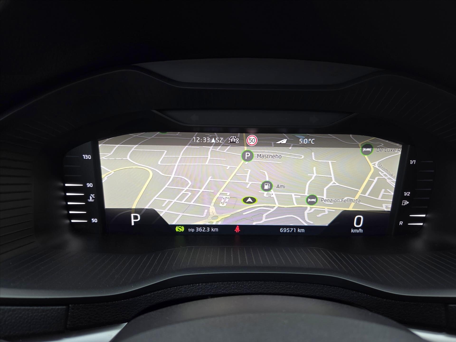 Škoda Karoq SUV 1,5 l 110 kw