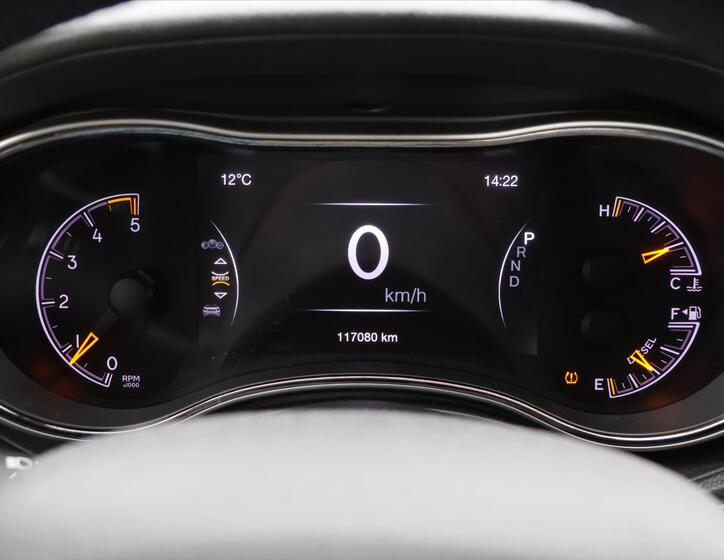 Jeep Grand Cherokee 20