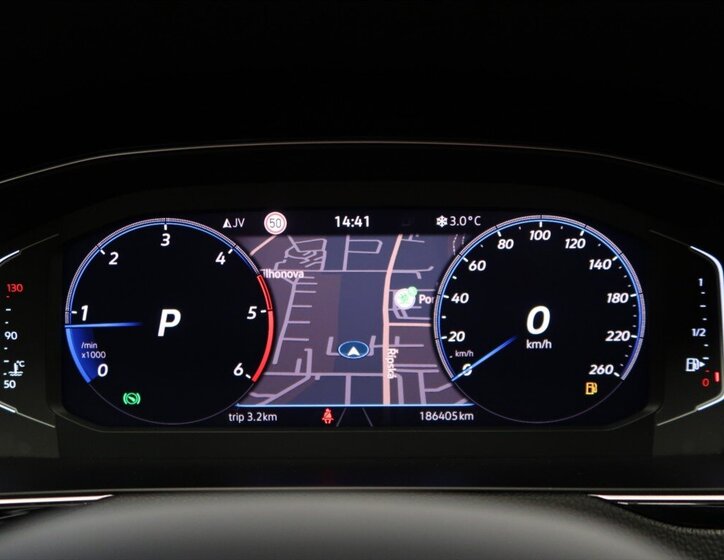 Volkswagen Passat Kombi 2,0 l 147 kw