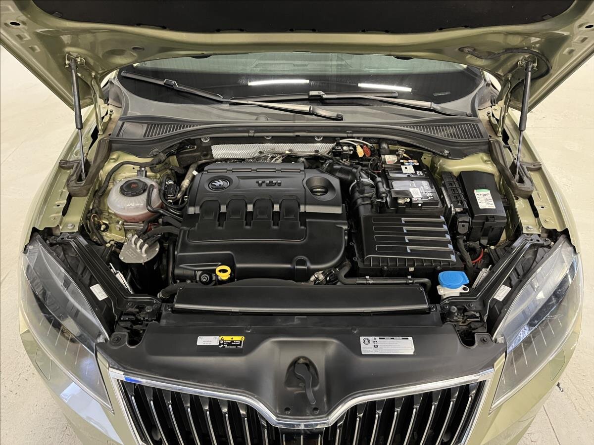 Škoda Superb Liftback 2,0 l 140 kw