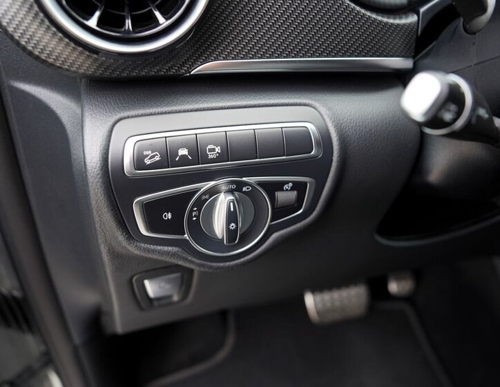 Mercedes-Benz Třídy V MPV 2,0 l 176 kw