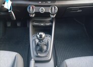 KIA Stonic SUV 1,2 l 62 kw