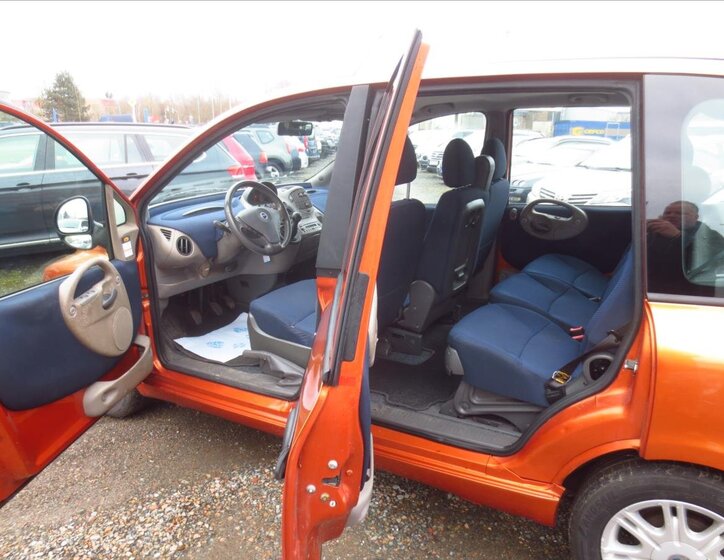 Fiat Multipla MPV 1,6 l 76 kw