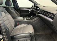 Volkswagen Touareg SUV 3,0 l 210 kw