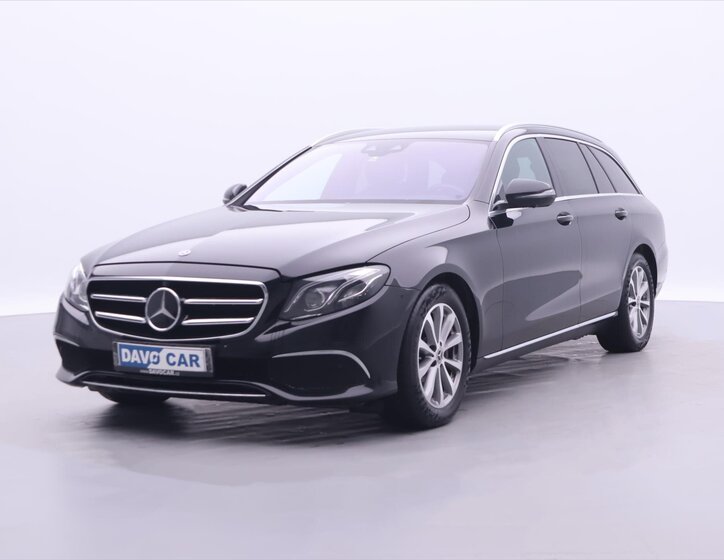 Mercedes-Benz Třídy E Kombi 2,0 l 143 kw