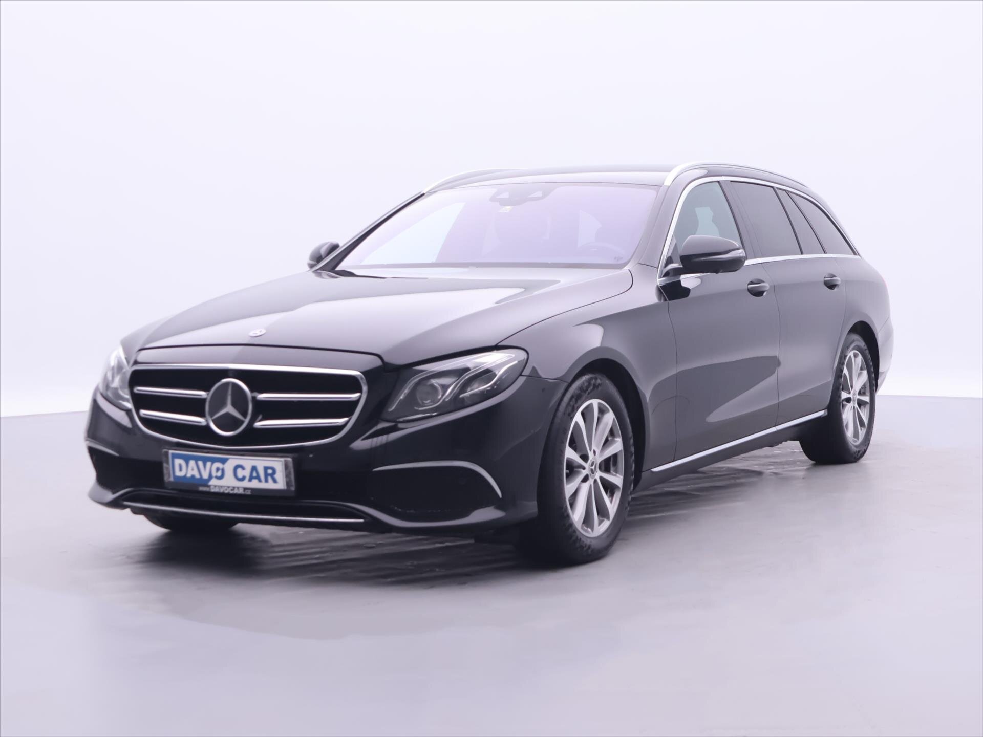 Mercedes-Benz Třídy E Kombi 2,0 l 143 kw