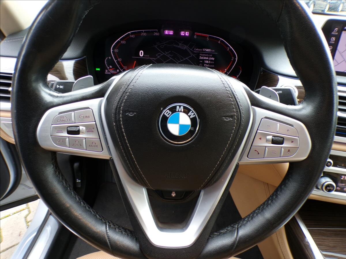 BMW Řada 7
