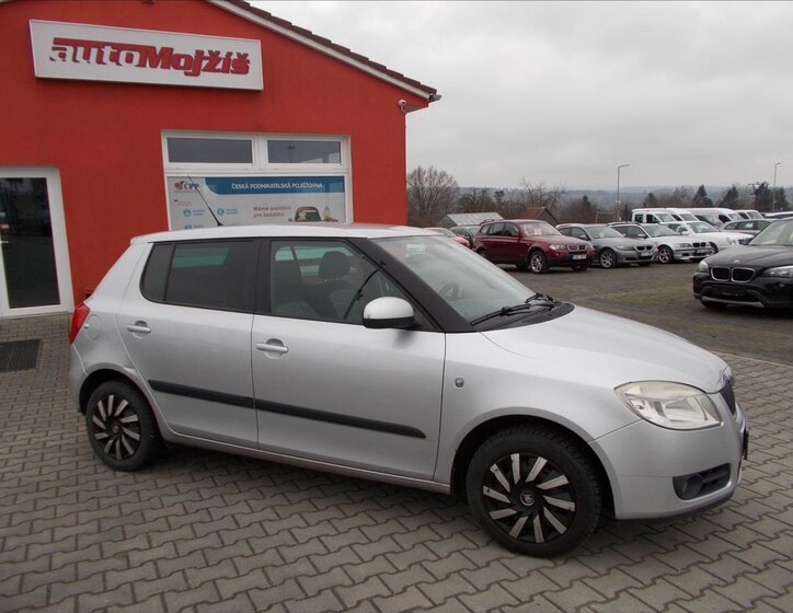 Škoda Fabia Hatchback 1,2 l 51 kw