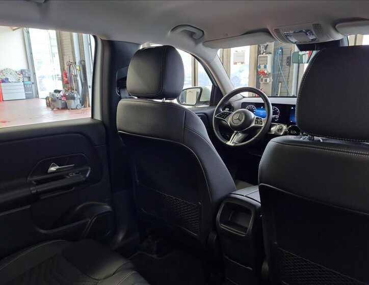 Mercedes-Benz GLB SUV 2,0 l 140 kw