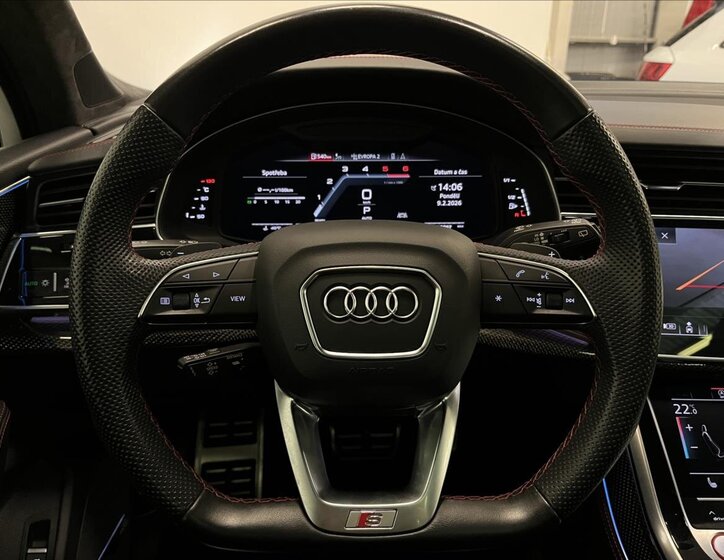 Audi SQ7 Kombi 4,0 l 320 kw