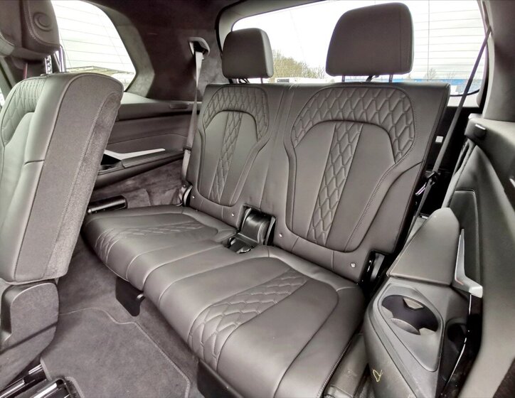 BMW X7 35