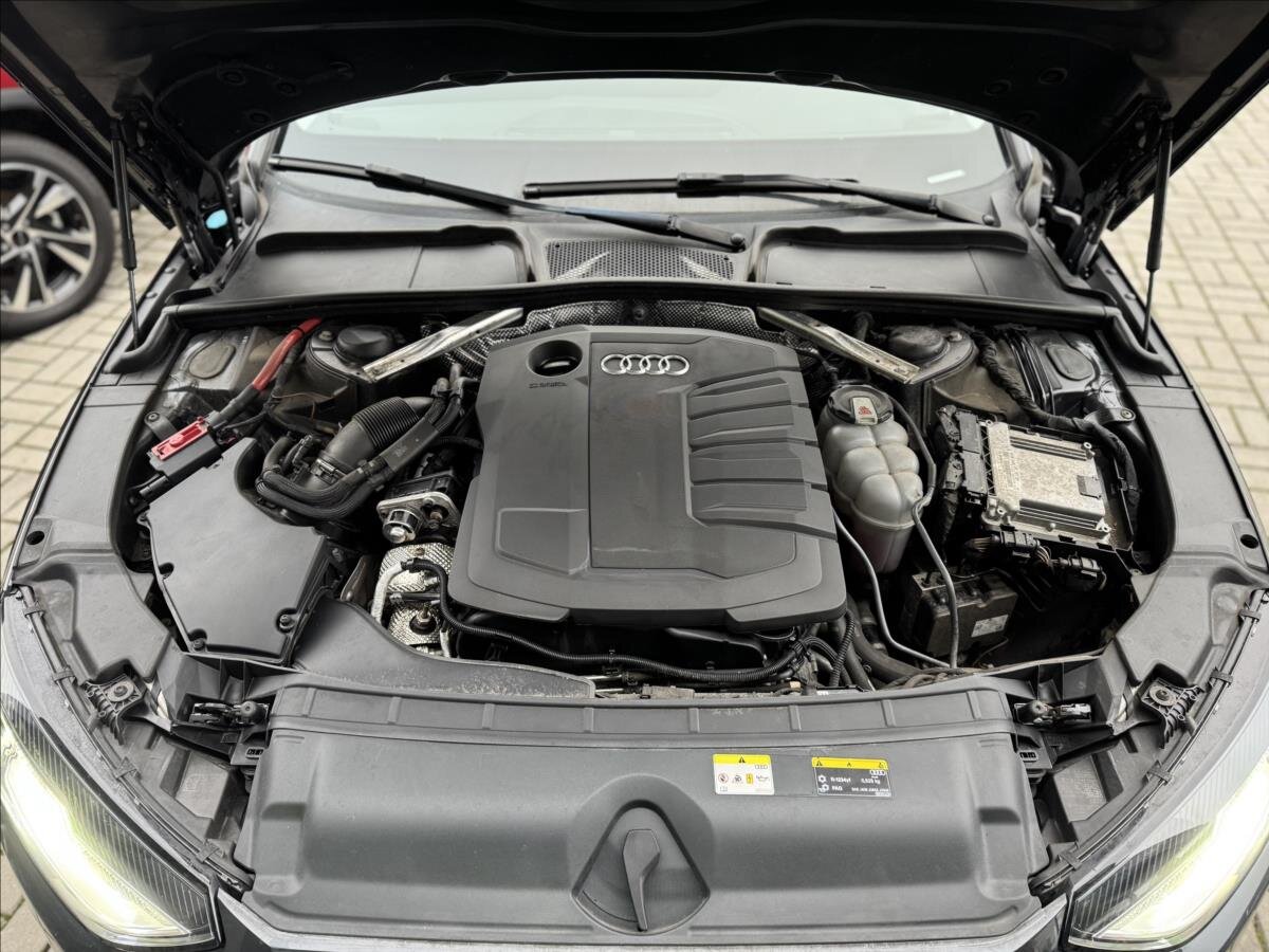 Audi A4 Kombi 2,0 l 120 kw