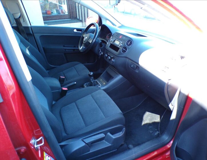 Volkswagen Golf Plus Kombi 1,6 l 75 kw