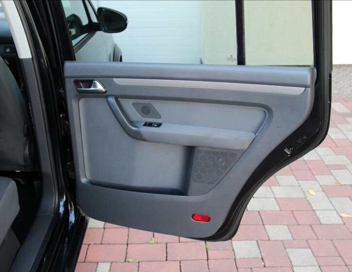 Volkswagen Touran 22