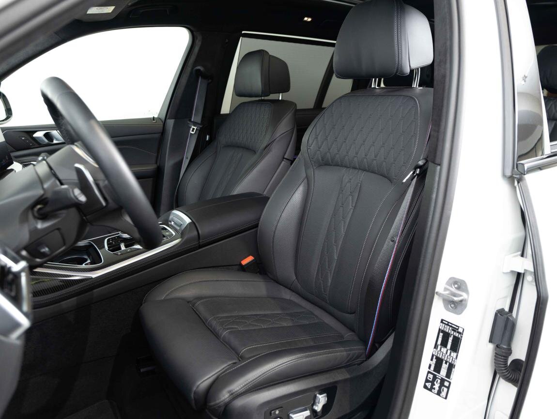 BMW X7 SUV / Terénní 3,0 l 259 kw