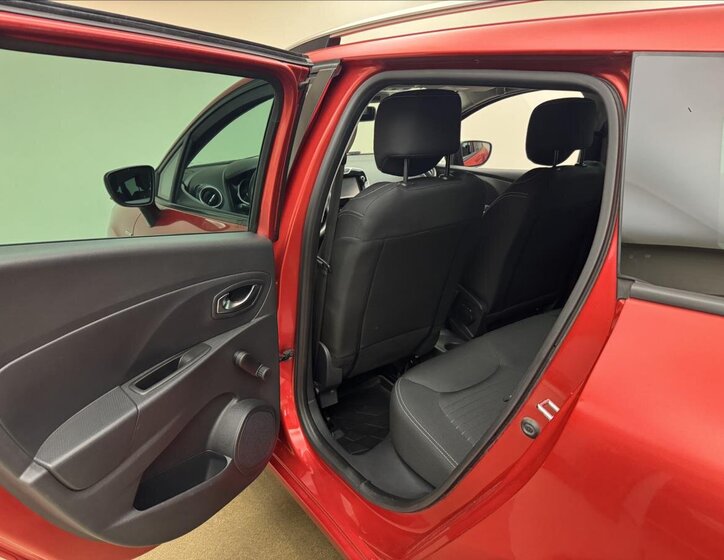 Renault Clio Kombi 1,1 l 54 kw