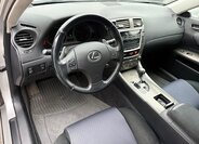 Lexus IS 7