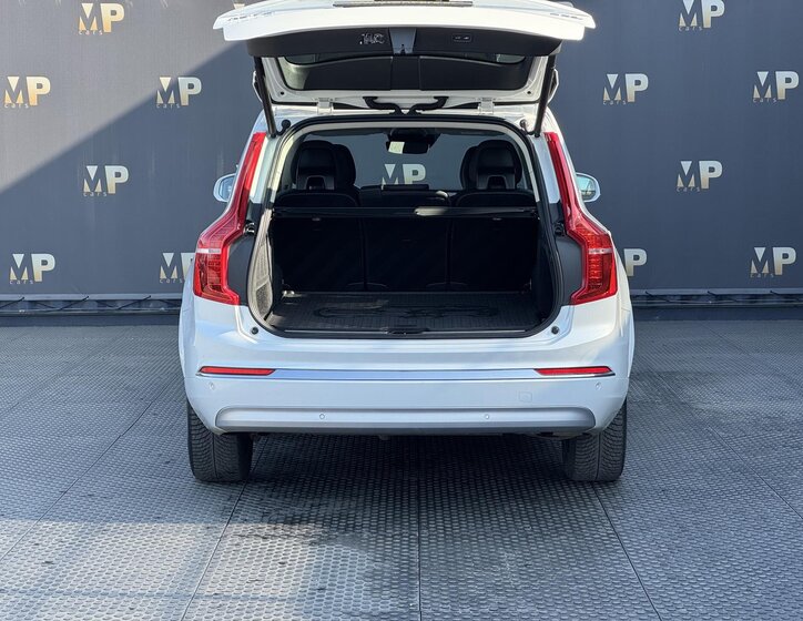 Volvo XC90 SUV / Terénní 2,0 l 173 kw