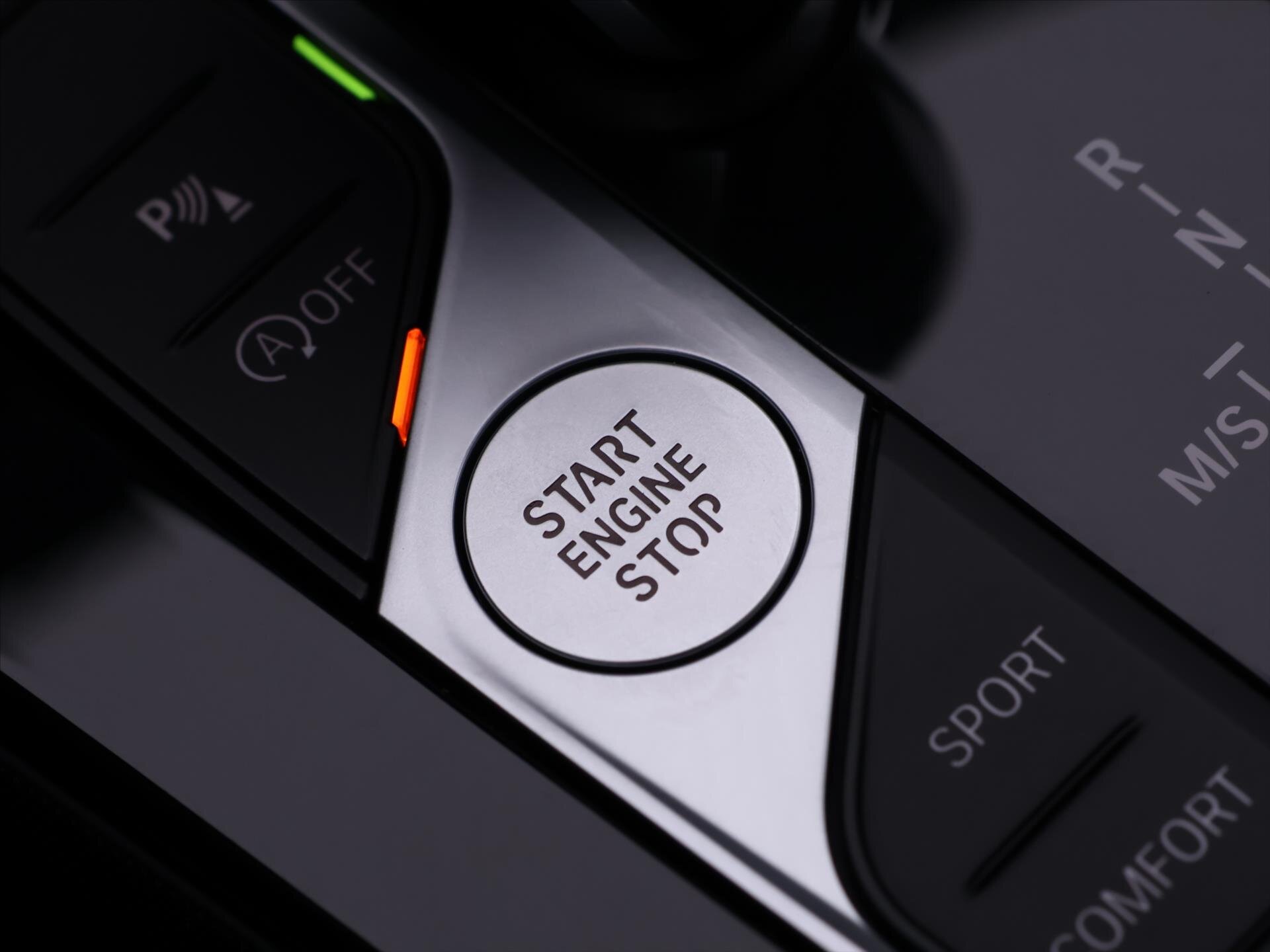 BMW Řada 1 Hatchback 2,0 l 195 kw