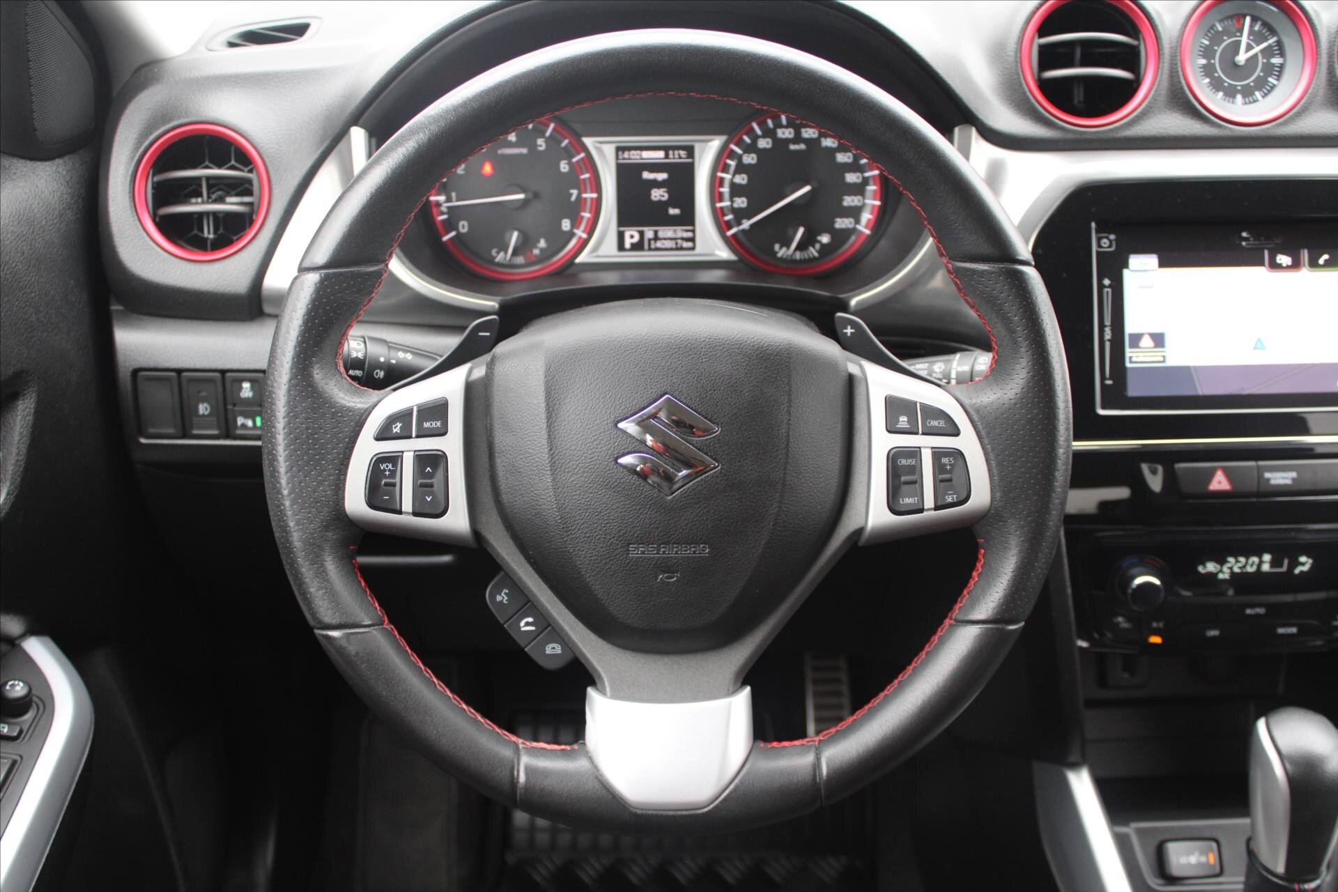 Suzuki Vitara SUV 1,4 l 103 kw