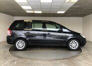 Opel Zafira 8