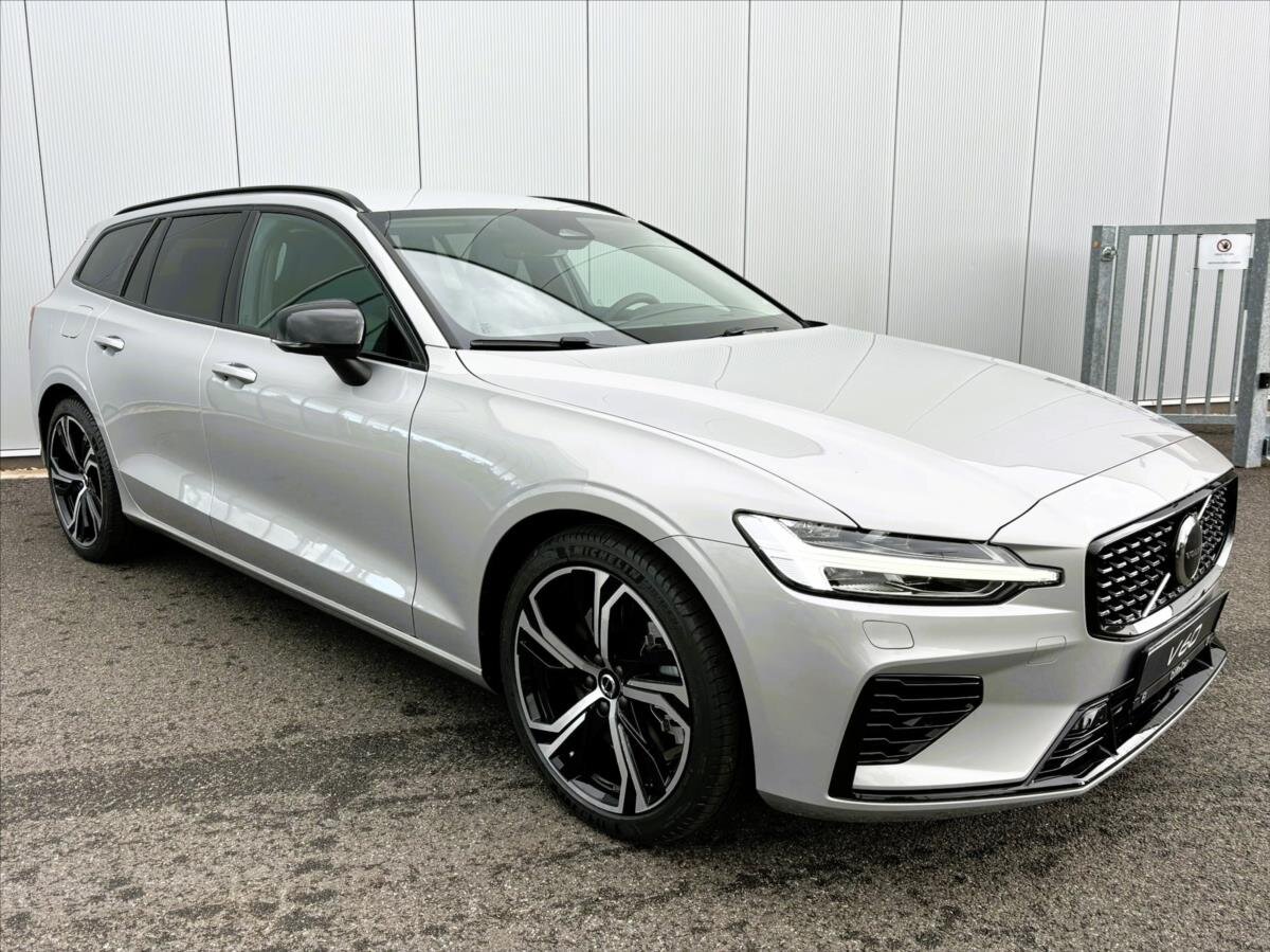 Volvo V60 Kombi 2,0 l 327 kw