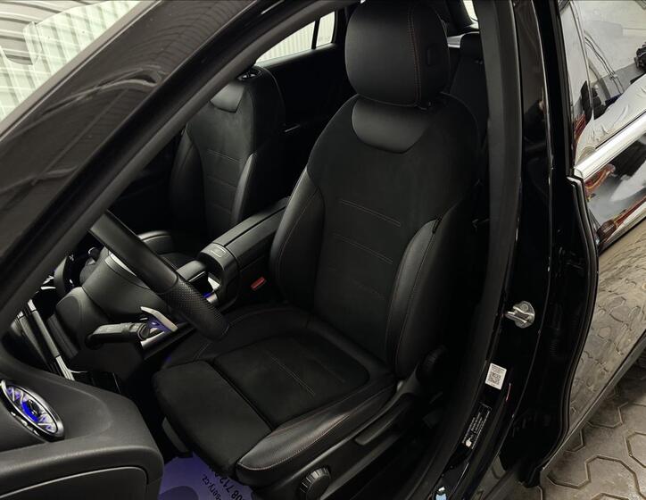 Mercedes-Benz GLA 37