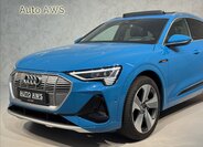 Audi e-tron SUV / Terénní 0,0 300 kw