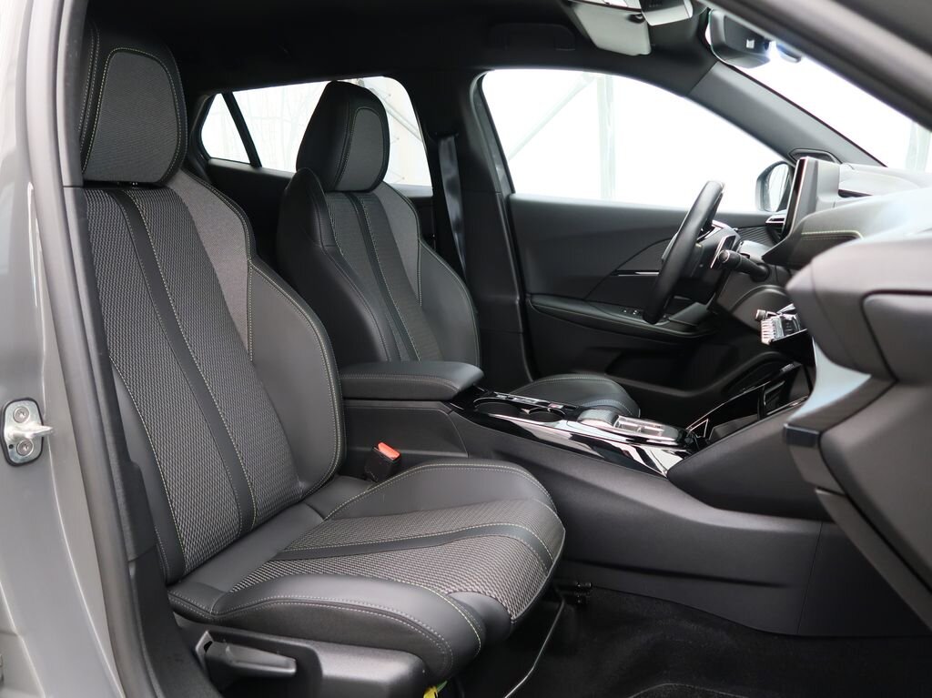 Peugeot 2008 SUV / Terénní 1,2 l 96 kw