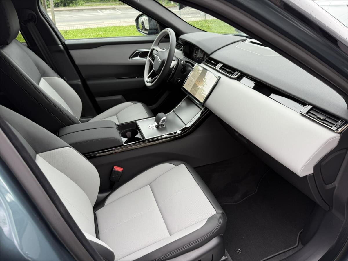 Land Rover Range Rover Velar SUV 2,0 l 147 kw