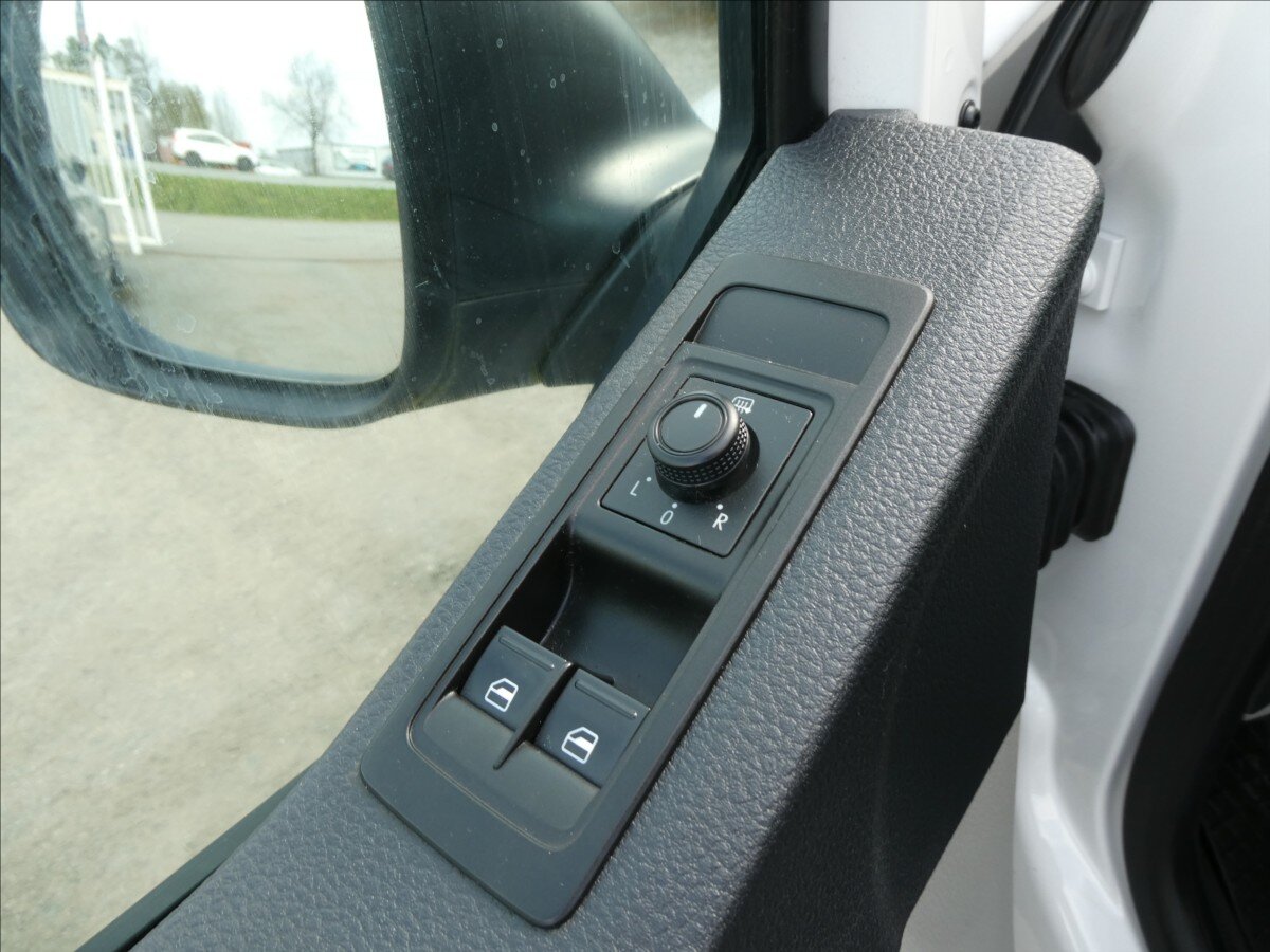 Volkswagen Transporter Skříň 2,0 l 75 kw