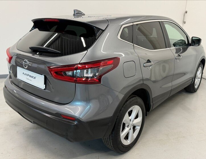 Nissan Qashqai SUV / Terénní 1,2 l 85 kw