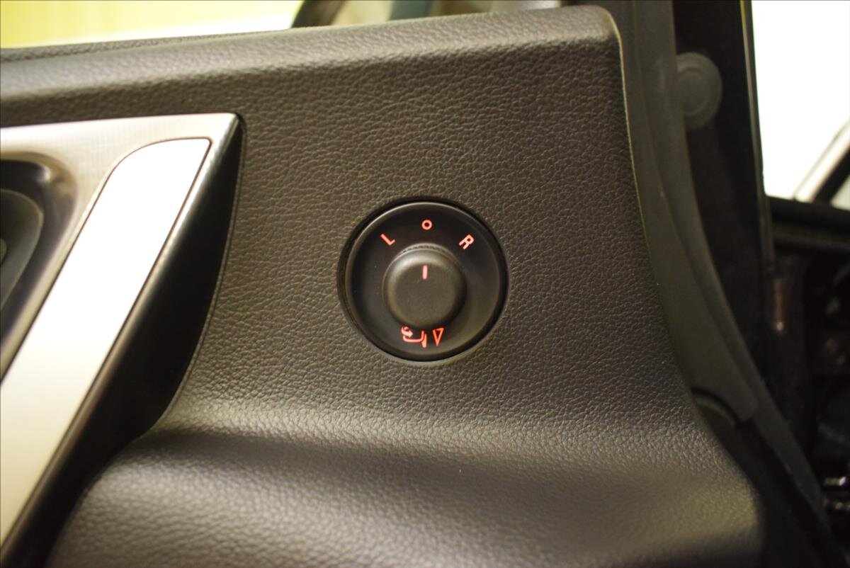 Opel Astra Kombi 2,0 l 121 kw