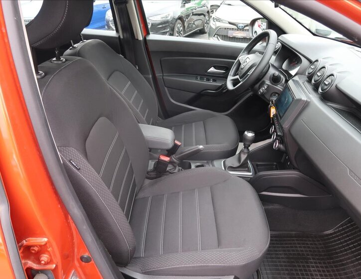Dacia Duster SUV / Terénní 1,3 l 96 kw