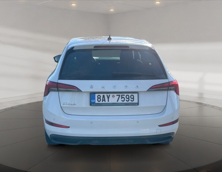 Škoda Scala 5