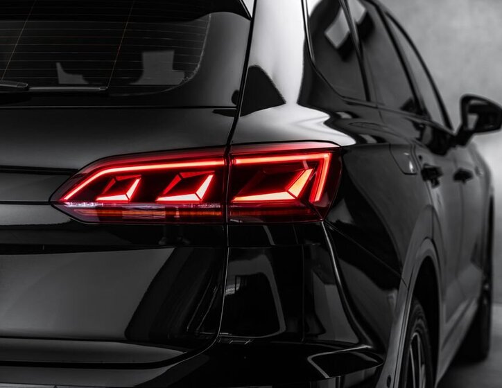 Volkswagen Touareg SUV / Terénní 3,0 l 210 kw
