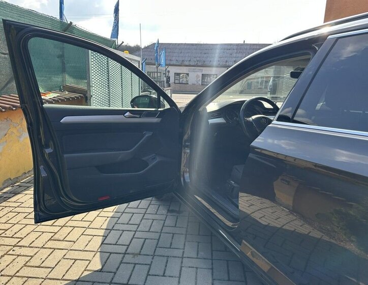 Volkswagen Passat Kombi 2,0 l 110 kw