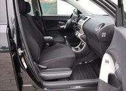 Toyota Urban Cruiser Hatchback 1,3 l 74 kw