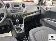 Hyundai i10 20