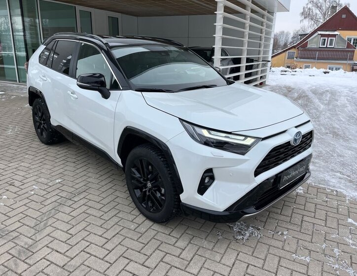 Toyota RAV4 SUV 2,5 l 131 kw