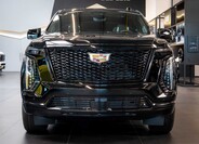 Cadillac Escalade 10