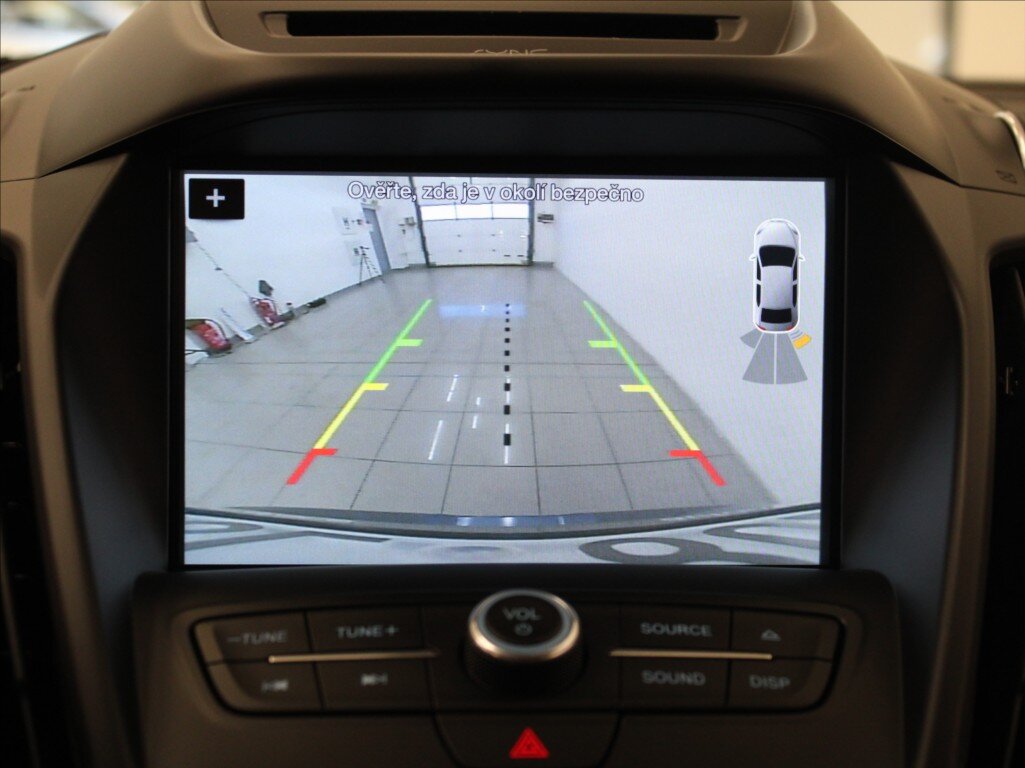 Ford Kuga SUV / Terénní 1,5 l 110 kw