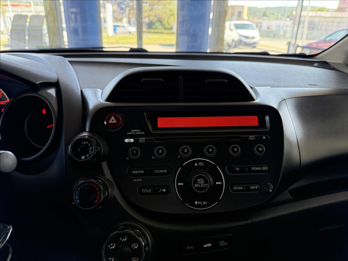 Honda Jazz Hatchback 1,3 l 73 kw