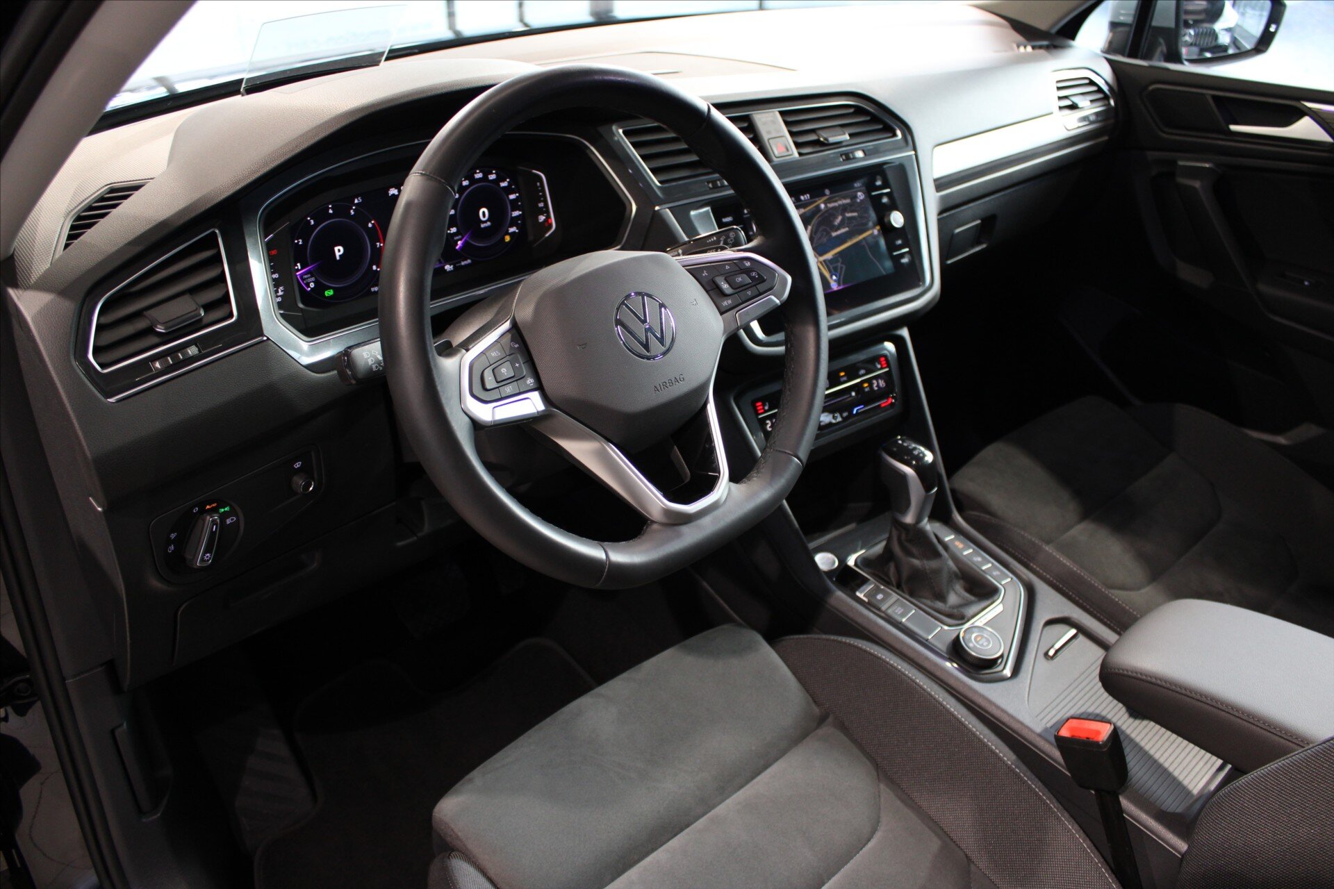 Volkswagen Tiguan SUV / Terénní 2,0 l 180 kw