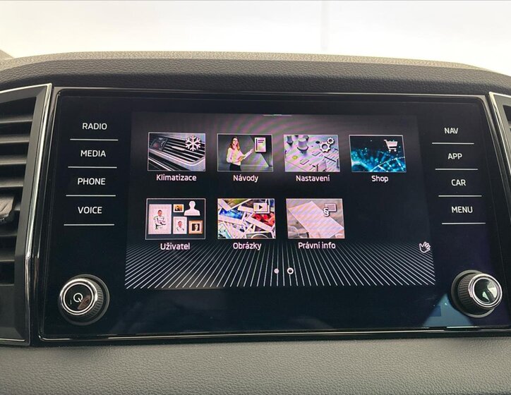 Škoda Karoq SUV / Terénní 2,0 l 85 kw