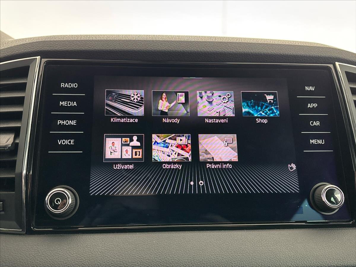 Škoda Karoq SUV / Terénní 2,0 l 85 kw